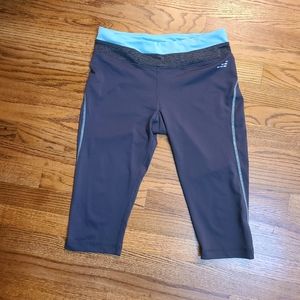BCG Capri Leggings